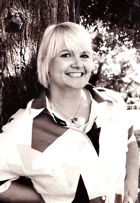 Eloise B&auml;hnk